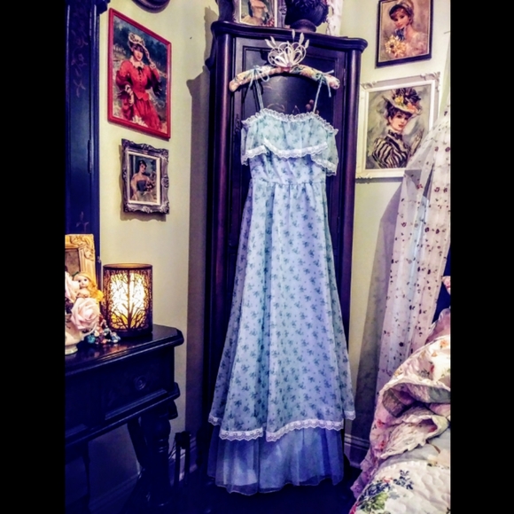 💙 Stunning Vintage Nadine Dress - Picture 2 of 12